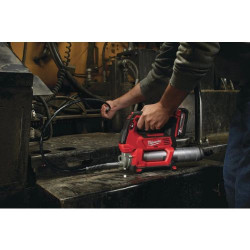 POMPE A GRAISSE 18V NU