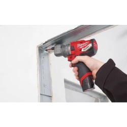 PERCEUSE 12V 2 AH M12 FPDXKIT-202X (1 HD BOX + 1 BATTERIE + 1 CHARGEUR)