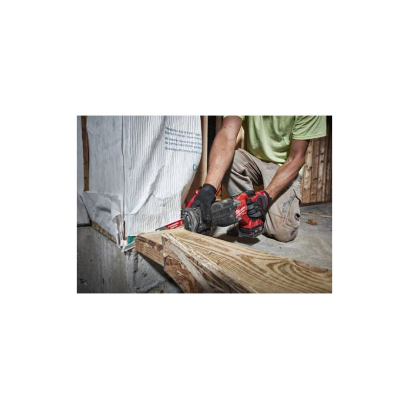 SCIE SABRE FUEL 18V HD BOX CHARGEUR + 2 BATTERIES 5AH M18 FSZ-502X