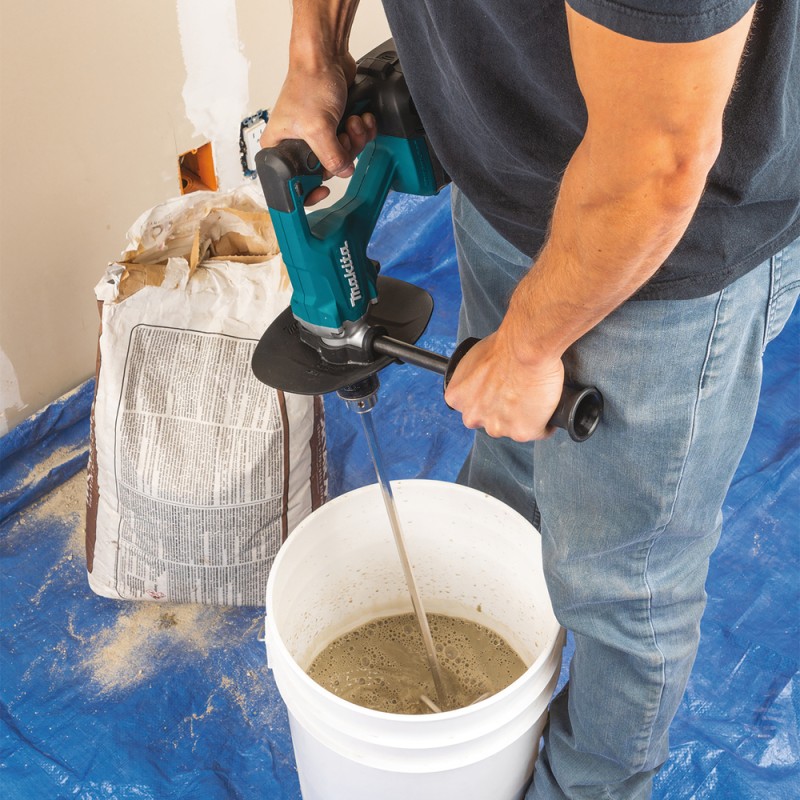 MALAXEUR 18 V LI-ION (PRODUIT SEUL + KIT D'ACCESSOIRES)