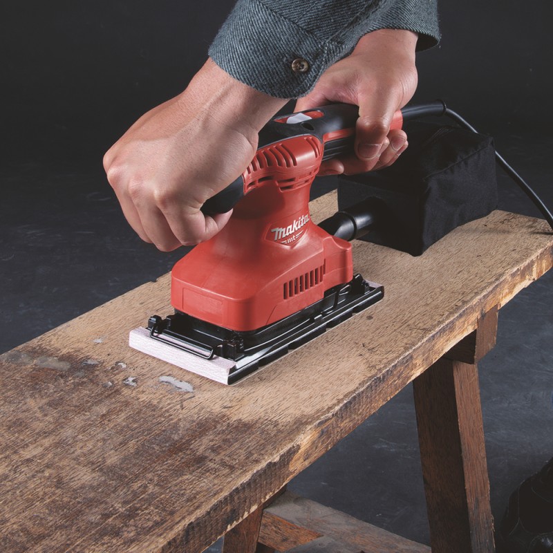 PONCEUSE VIBRANTE 220 V 190 W (AVEC 1 PLAQUE DE POING)