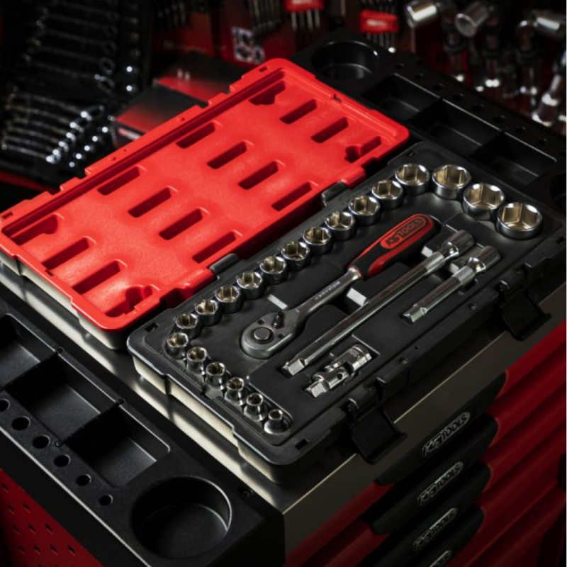 COFFRET DE DOUILLES ET ACCESSOIRE 24 PIECES 8 A 34 MM