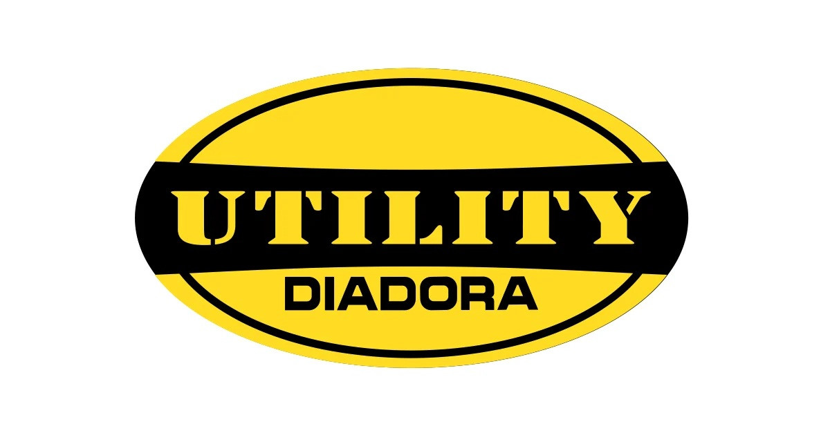 DIADORA